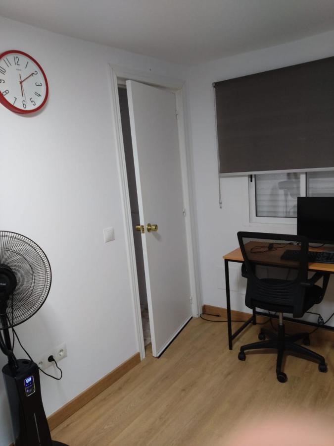 Room As A Service - El Mejor En El Centro De Malaga Málaga Exterior foto